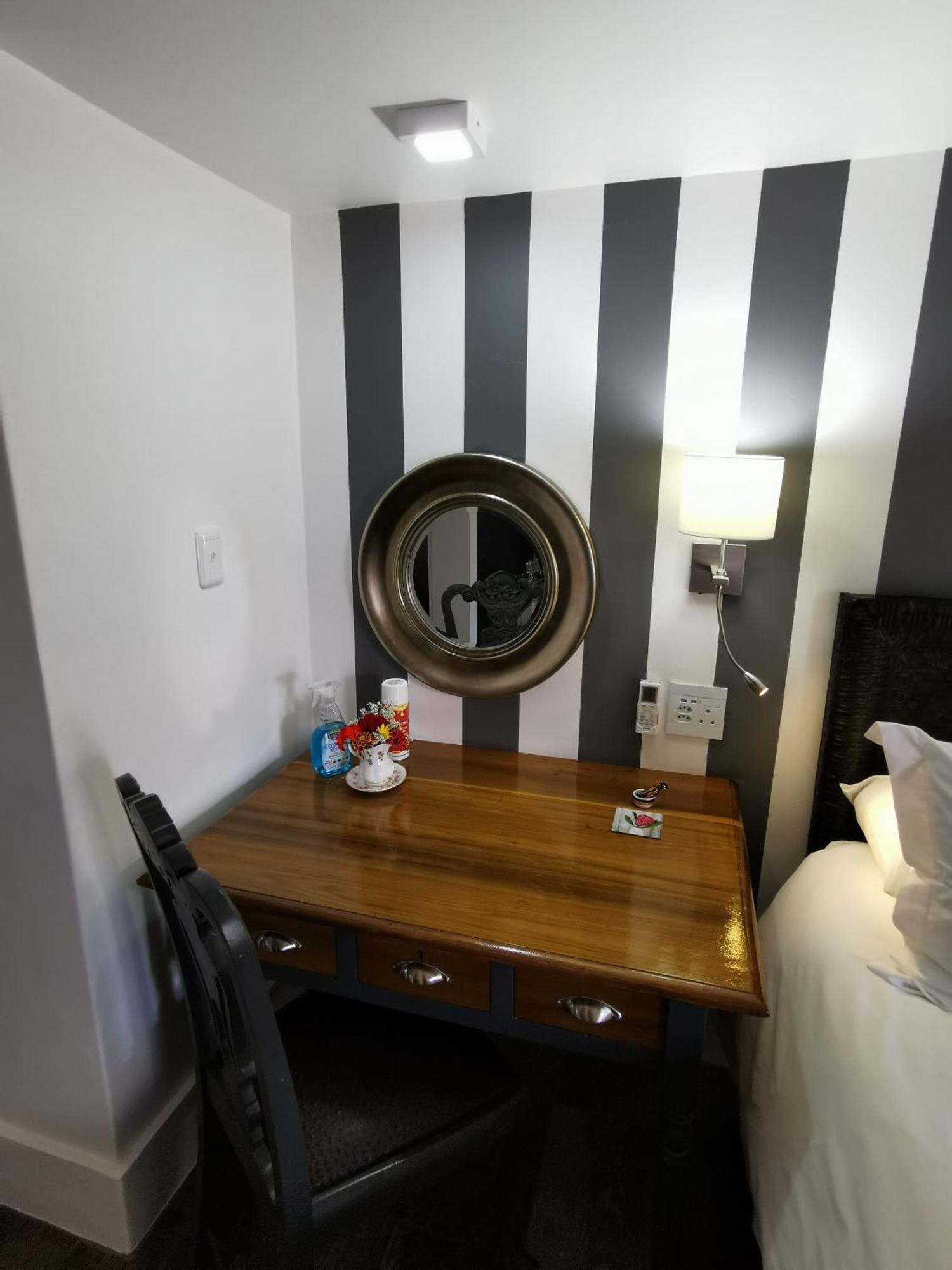 At 98 On Lynburn Guest House Pretoria-Noord Camera foto