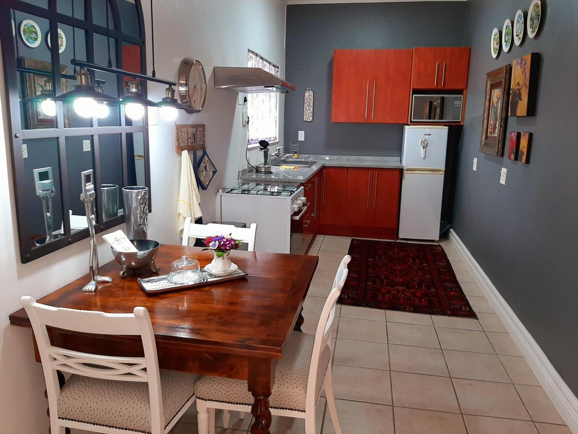 At 98 On Lynburn Guest House Pretoria-Noord Camera foto